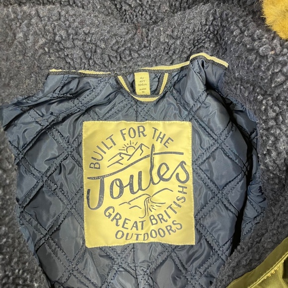 Girls Joules Winter Coat Size 4 EUC - Picture 2 of 3